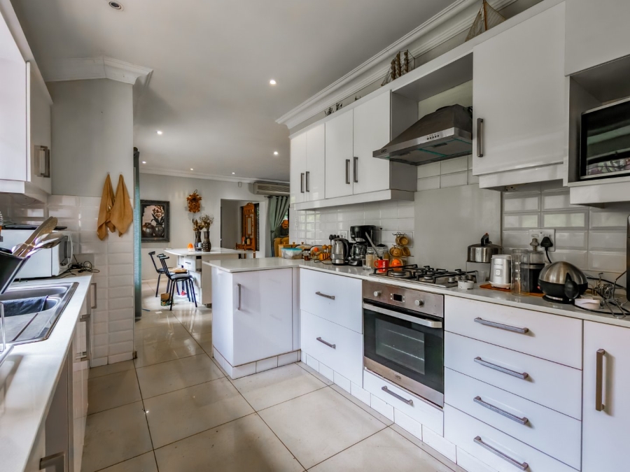 4 Bedroom Property for Sale in Chelmsfordville KwaZulu-Natal