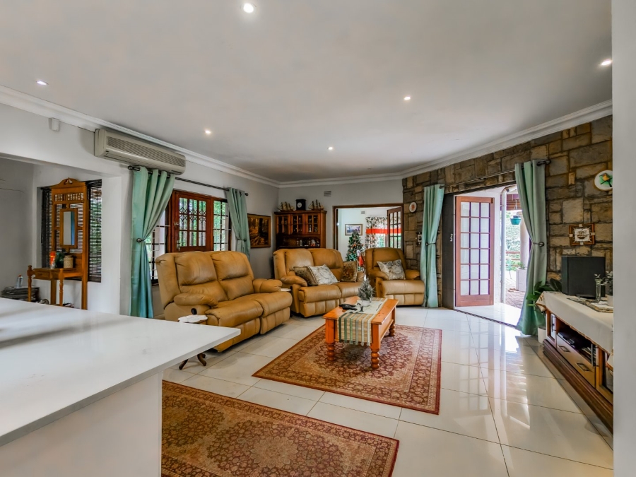 4 Bedroom Property for Sale in Chelmsfordville KwaZulu-Natal