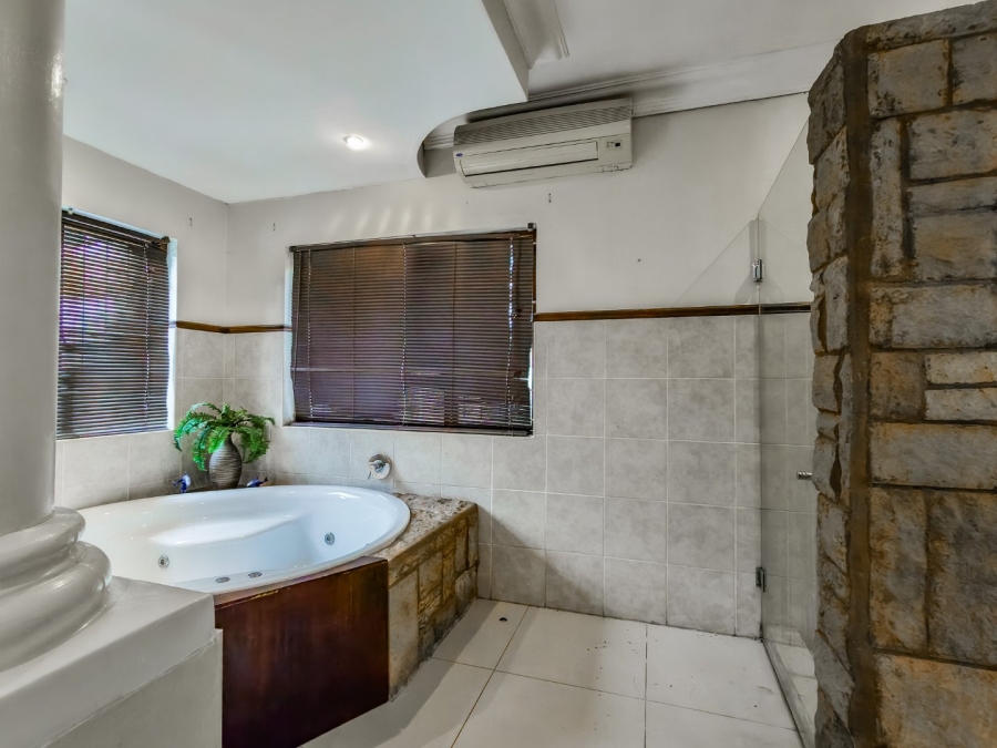 4 Bedroom Property for Sale in Chelmsfordville KwaZulu-Natal