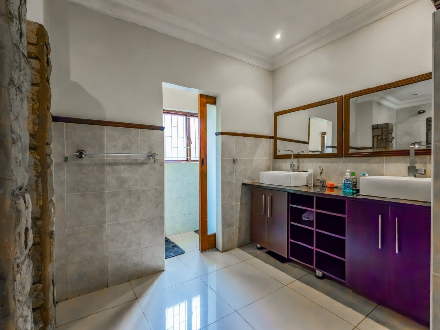 4 Bedroom Property for Sale in Chelmsfordville KwaZulu-Natal