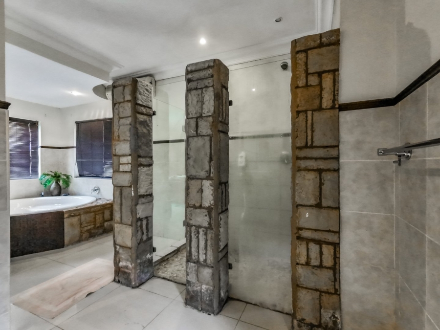 4 Bedroom Property for Sale in Chelmsfordville KwaZulu-Natal