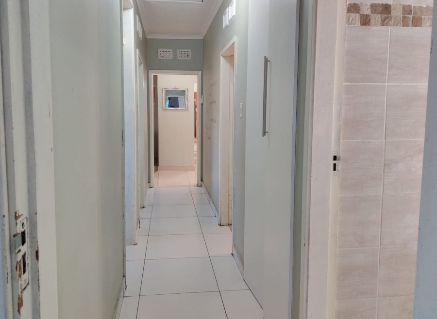 4 Bedroom Property for Sale in Atholl Heights KwaZulu-Natal