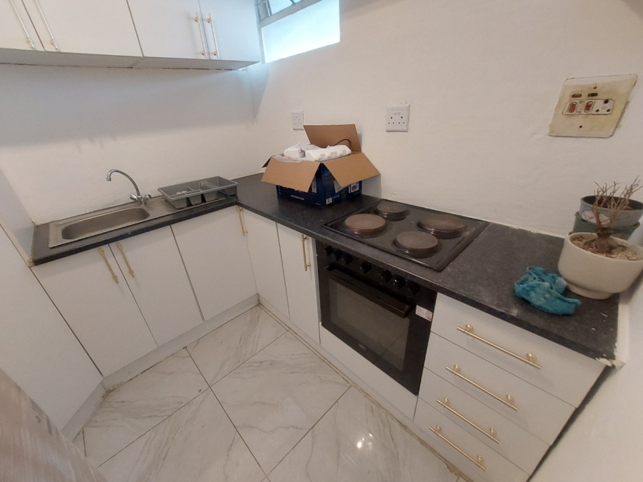 To Let 2 Bedroom Property for Rent in Scottsville KwaZulu-Natal