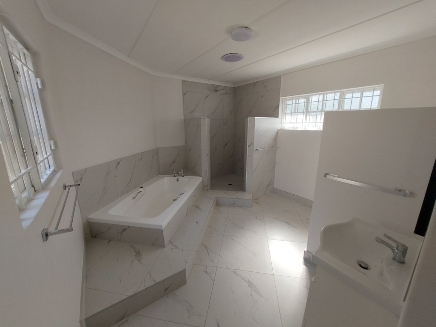 4 Bedroom Property for Sale in Clarendon KwaZulu-Natal