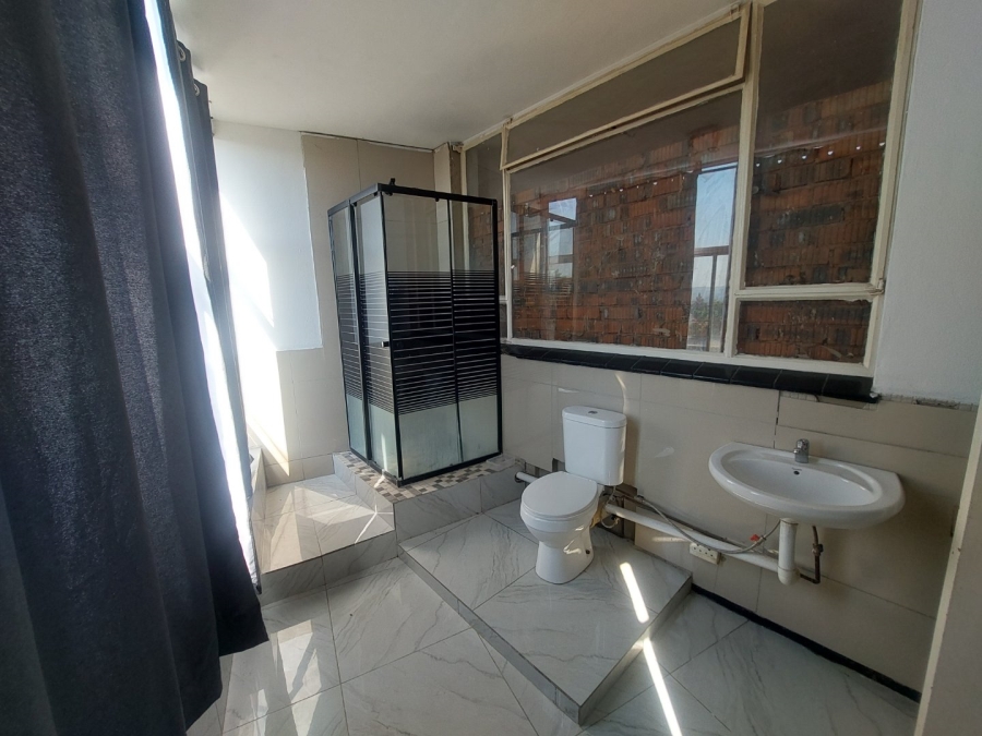 To Let 2 Bedroom Property for Rent in Scottsville KwaZulu-Natal