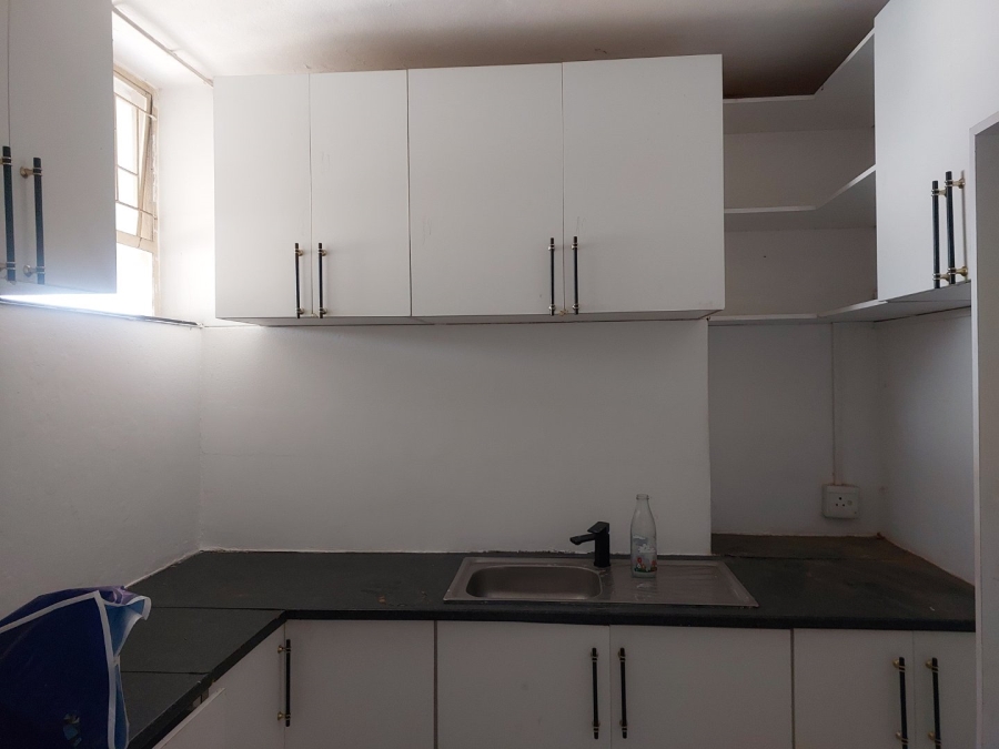 To Let 2 Bedroom Property for Rent in Scottsville KwaZulu-Natal