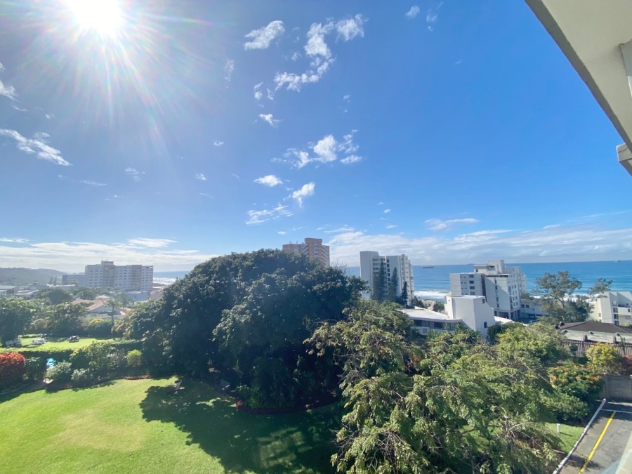 To Let 1 Bedroom Property for Rent in Umhlanga KwaZulu-Natal