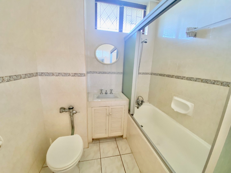To Let 1 Bedroom Property for Rent in Umhlanga KwaZulu-Natal