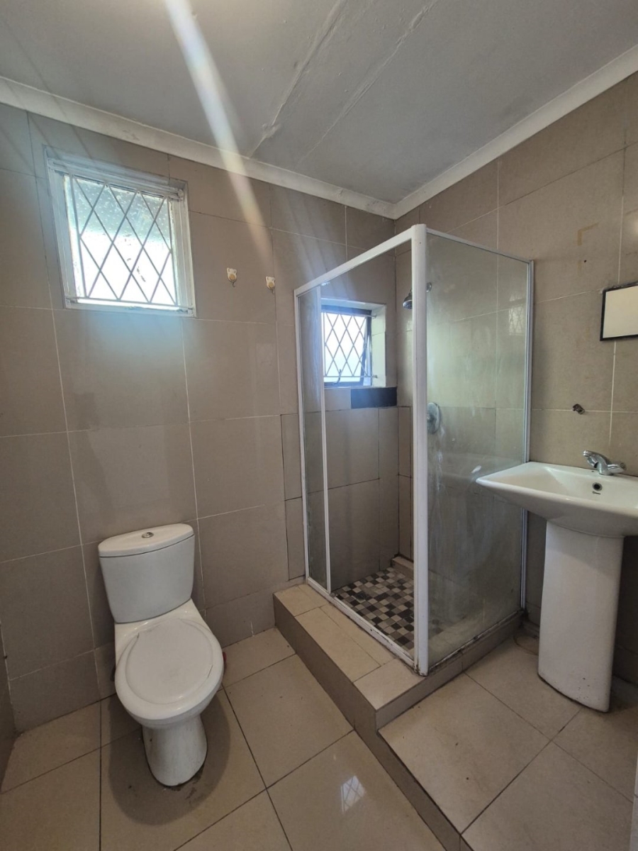 To Let 2 Bedroom Property for Rent in Silverglen KwaZulu-Natal