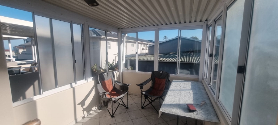 2 Bedroom Property for Sale in Uvongo Beach KwaZulu-Natal