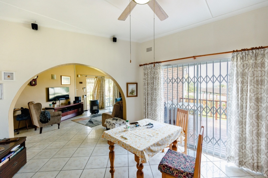 4 Bedroom Property for Sale in Umtentweni KwaZulu-Natal