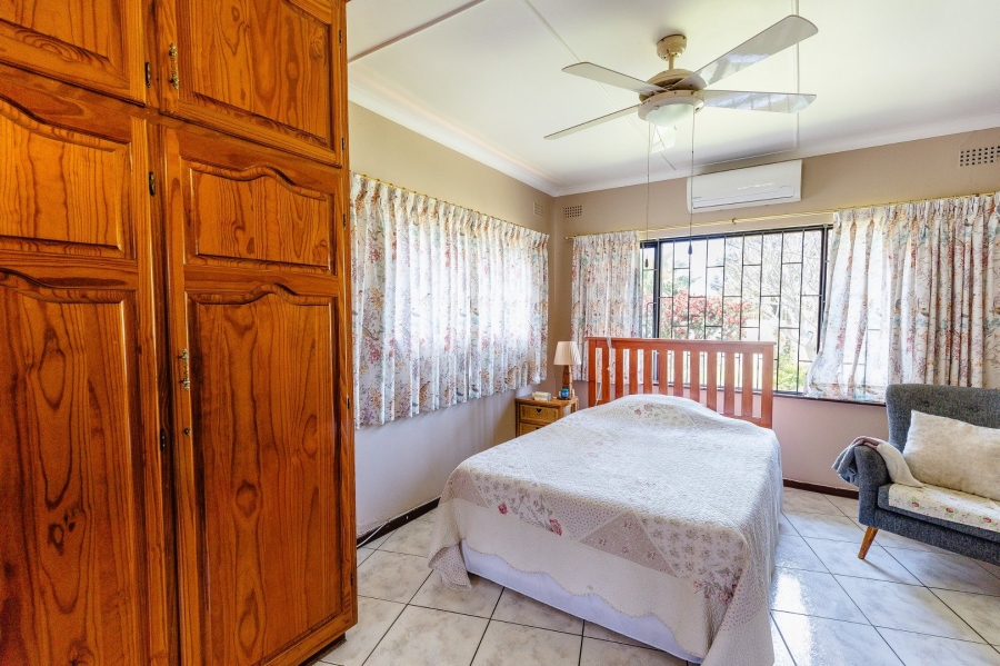 4 Bedroom Property for Sale in Umtentweni KwaZulu-Natal