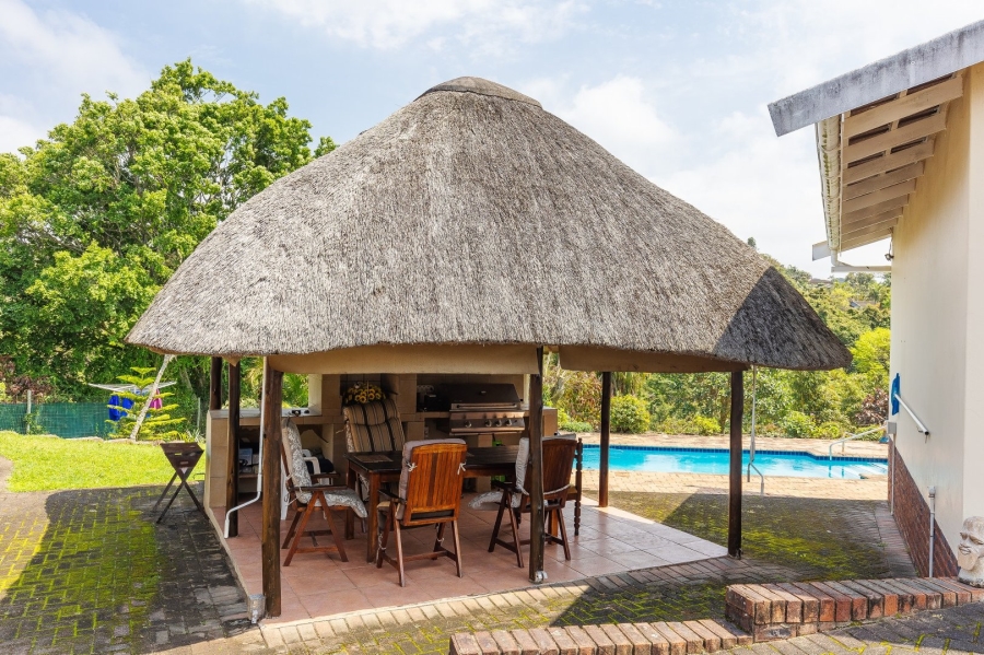 4 Bedroom Property for Sale in Umtentweni KwaZulu-Natal