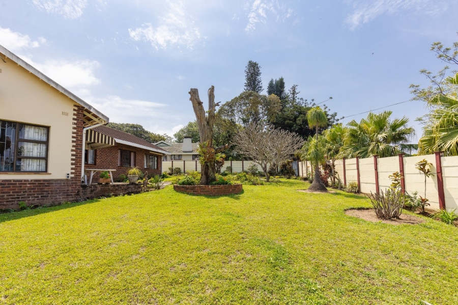 4 Bedroom Property for Sale in Umtentweni KwaZulu-Natal