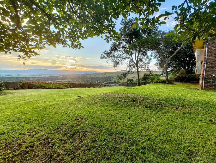 3 Bedroom Property for Sale in Signal Hill KwaZulu-Natal