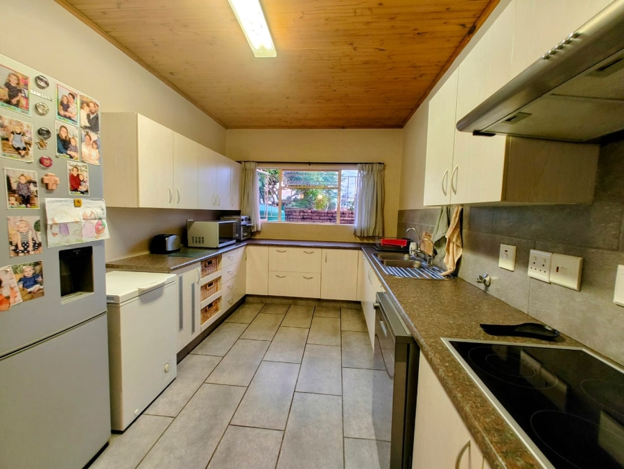 3 Bedroom Property for Sale in Signal Hill KwaZulu-Natal
