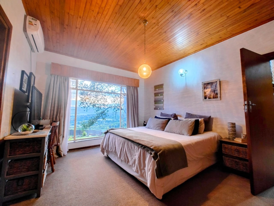 3 Bedroom Property for Sale in Signal Hill KwaZulu-Natal
