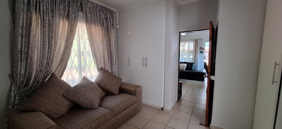 2 Bedroom Property for Sale in Umzumbe KwaZulu-Natal