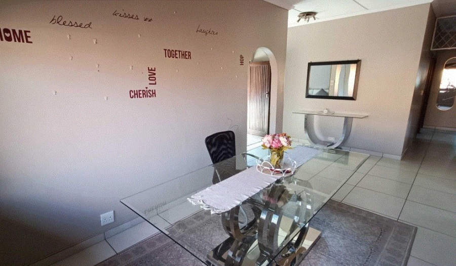 3 Bedroom Property for Sale in Yellowwood Park KwaZulu-Natal