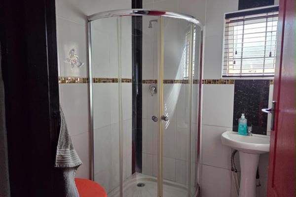 4 Bedroom Property for Sale in Malvern KwaZulu-Natal