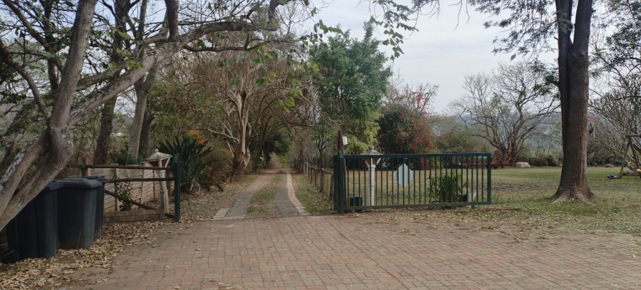 5 Bedroom Property for Sale in Ashburton KwaZulu-Natal