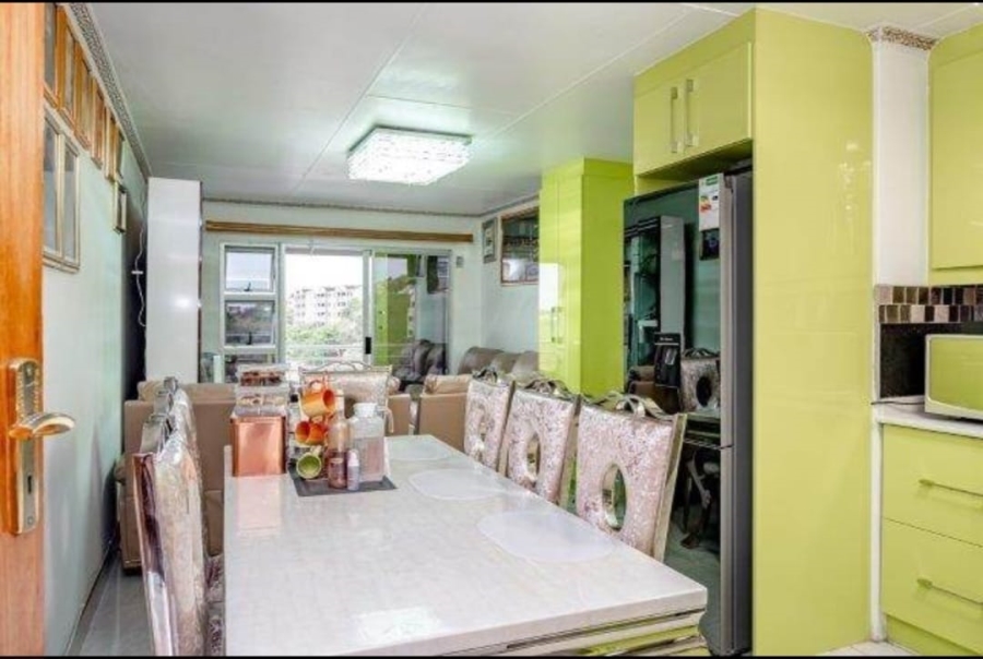 2 Bedroom Property for Sale in Sherwood KwaZulu-Natal