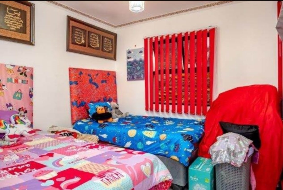 2 Bedroom Property for Sale in Sherwood KwaZulu-Natal