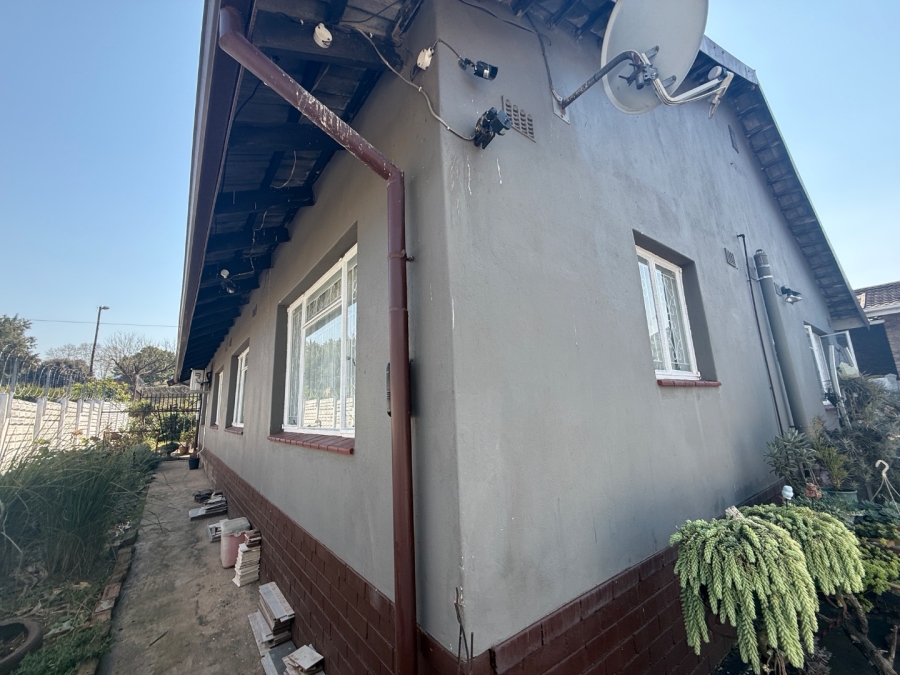 3 Bedroom Property for Sale in Newholme KwaZulu-Natal
