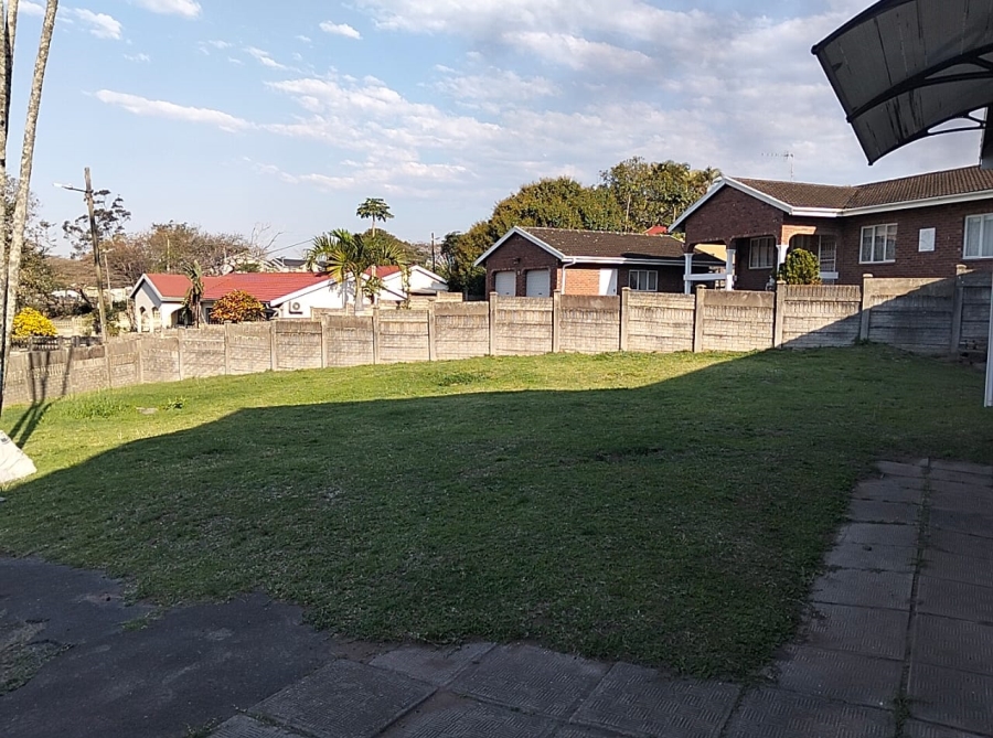 4 Bedroom Property for Sale in Queensburgh KwaZulu-Natal