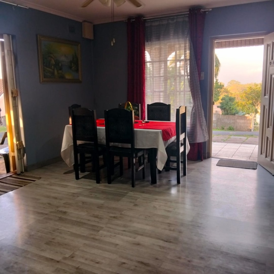 4 Bedroom Property for Sale in Queensburgh KwaZulu-Natal