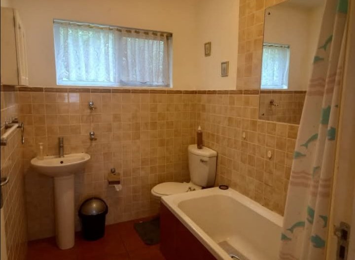 6 Bedroom Property for Sale in Leisure Bay KwaZulu-Natal