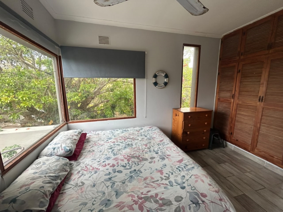 6 Bedroom Property for Sale in Leisure Bay KwaZulu-Natal