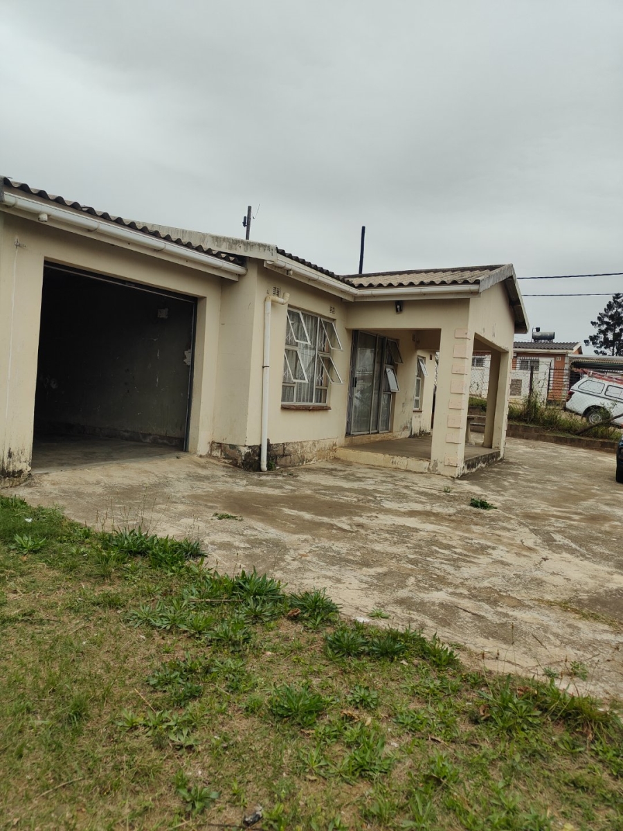 3 Bedroom Property for Sale in Langalibalele KwaZulu-Natal