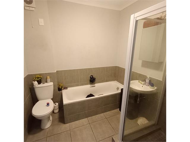 2 Bedroom Property for Sale in Umbogintwini KwaZulu-Natal
