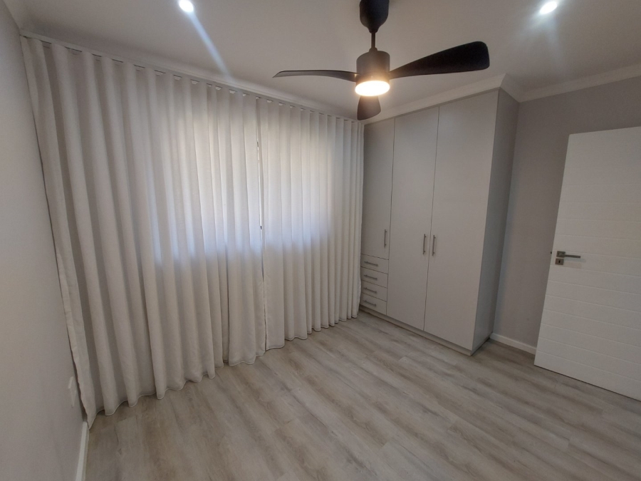 To Let 2 Bedroom Property for Rent in Hayfields KwaZulu-Natal