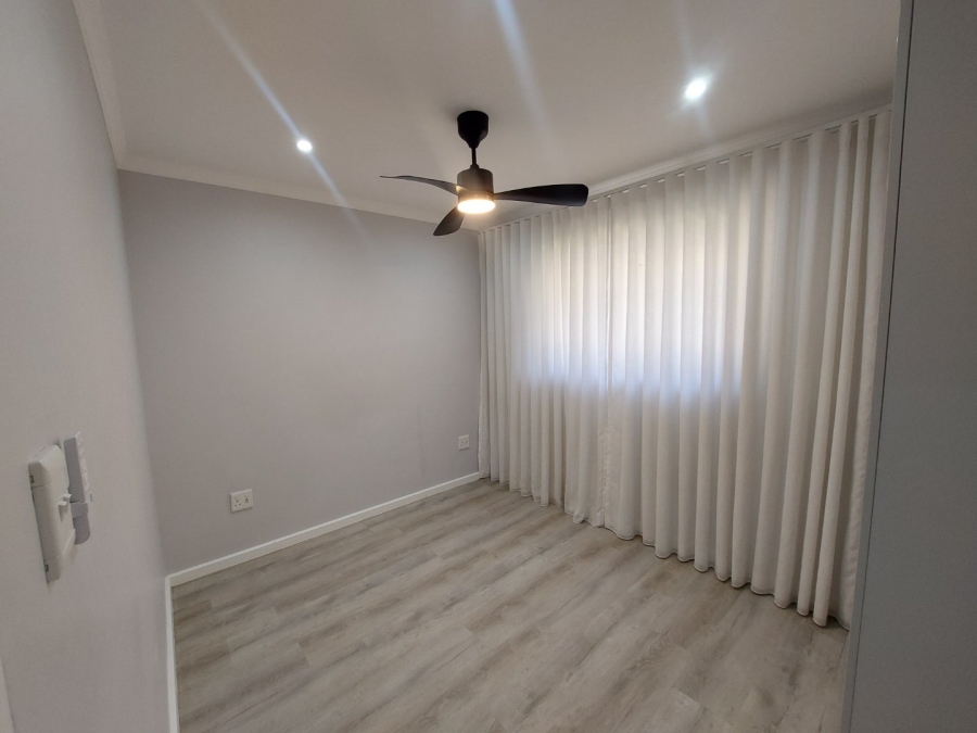 To Let 2 Bedroom Property for Rent in Hayfields KwaZulu-Natal