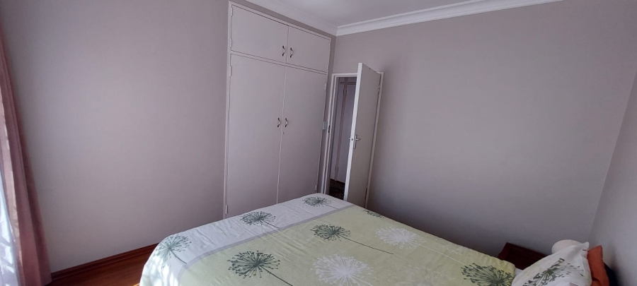 5 Bedroom Property for Sale in Signal Hill KwaZulu-Natal