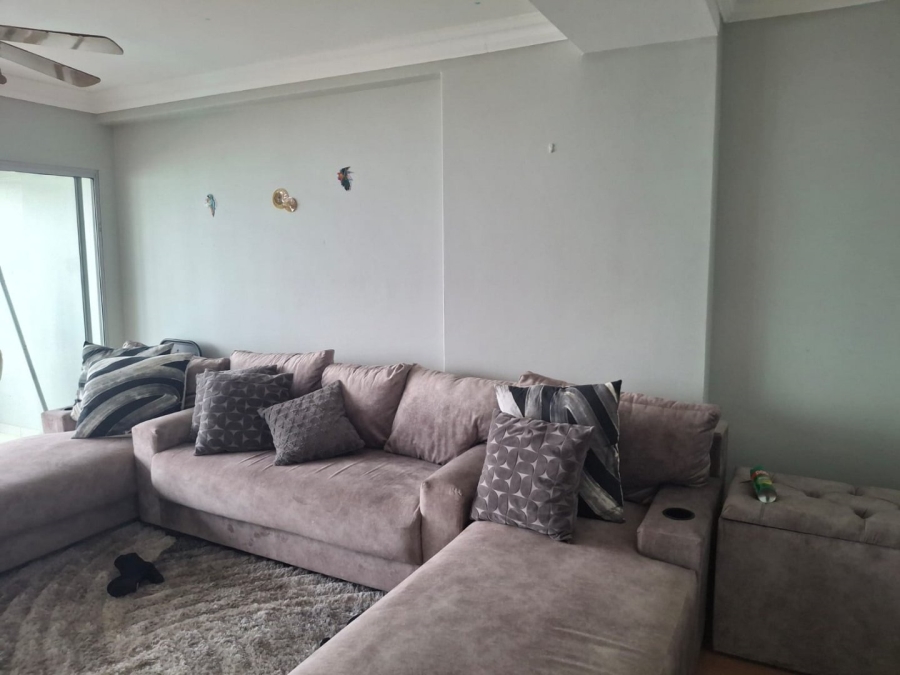 1 Bedroom Property for Sale in North Beach KwaZulu-Natal