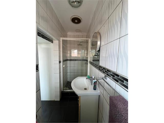 4 Bedroom Property for Sale in Isipingo Hills KwaZulu-Natal