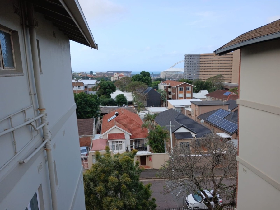 To Let 2 Bedroom Property for Rent in Windermere KwaZulu-Natal