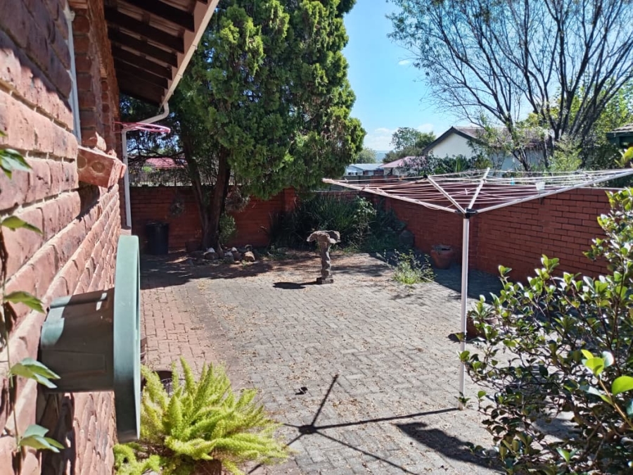 3 Bedroom Property for Sale in Newcastle KwaZulu-Natal
