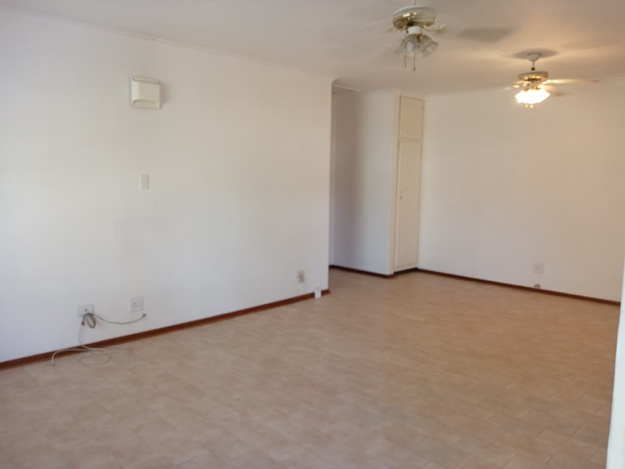 3 Bedroom Property for Sale in Newcastle KwaZulu-Natal