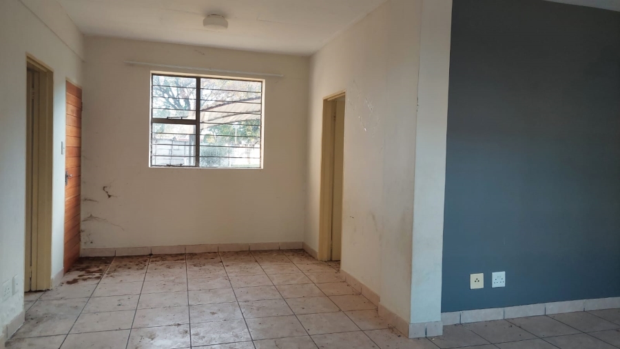 2 Bedroom Property for Sale in Madadeni D KwaZulu-Natal