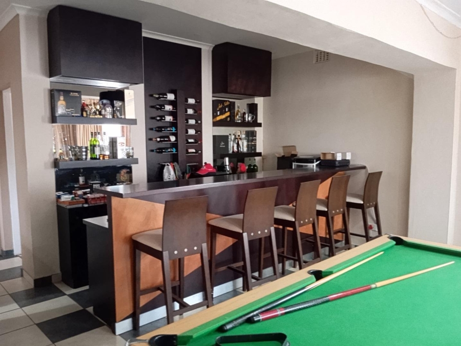 4 Bedroom Property for Sale in Herrwood Park KwaZulu-Natal