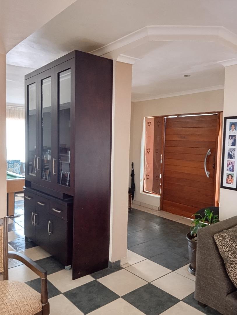 4 Bedroom Property for Sale in Herrwood Park KwaZulu-Natal