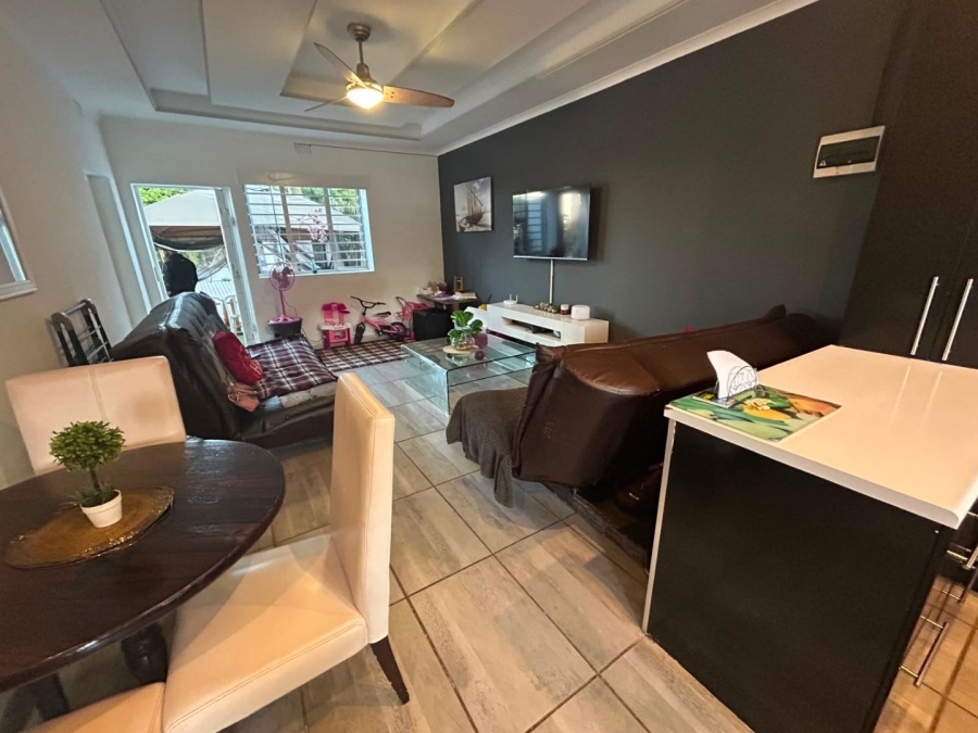 2 Bedroom Property for Sale in Marina Beach KwaZulu-Natal