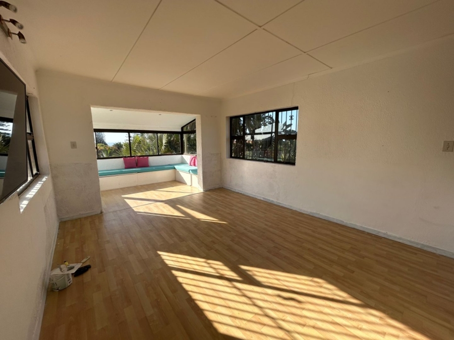 4 Bedroom Property for Sale in Palm Beach KwaZulu-Natal