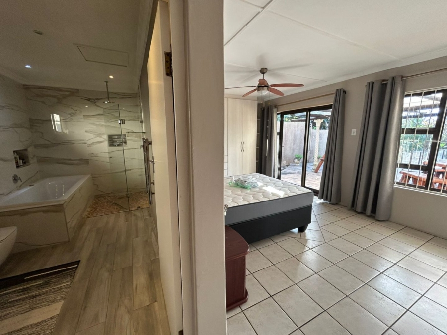 4 Bedroom Property for Sale in Palm Beach KwaZulu-Natal