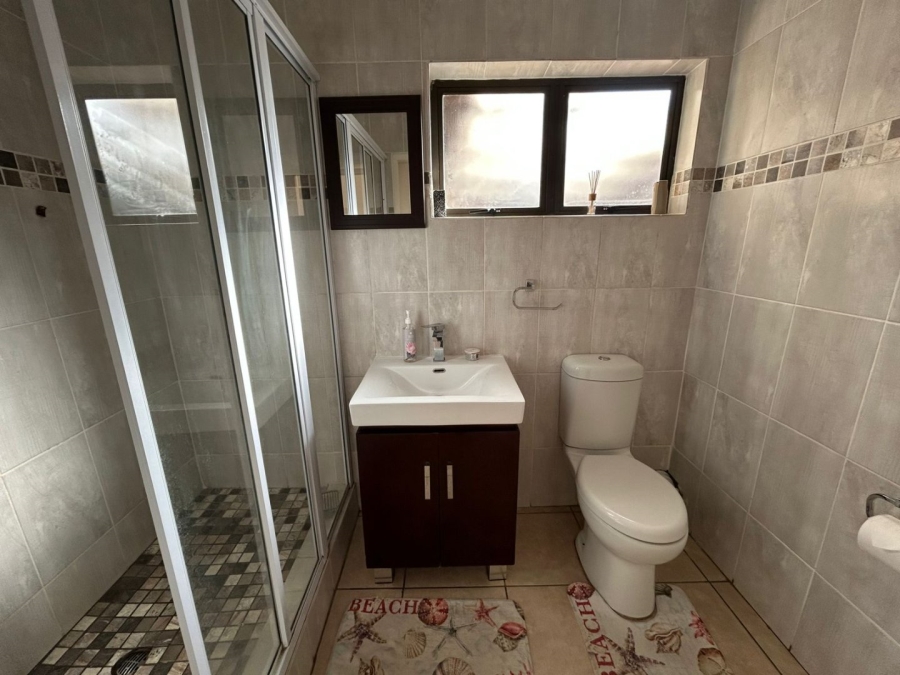 4 Bedroom Property for Sale in Palm Beach KwaZulu-Natal