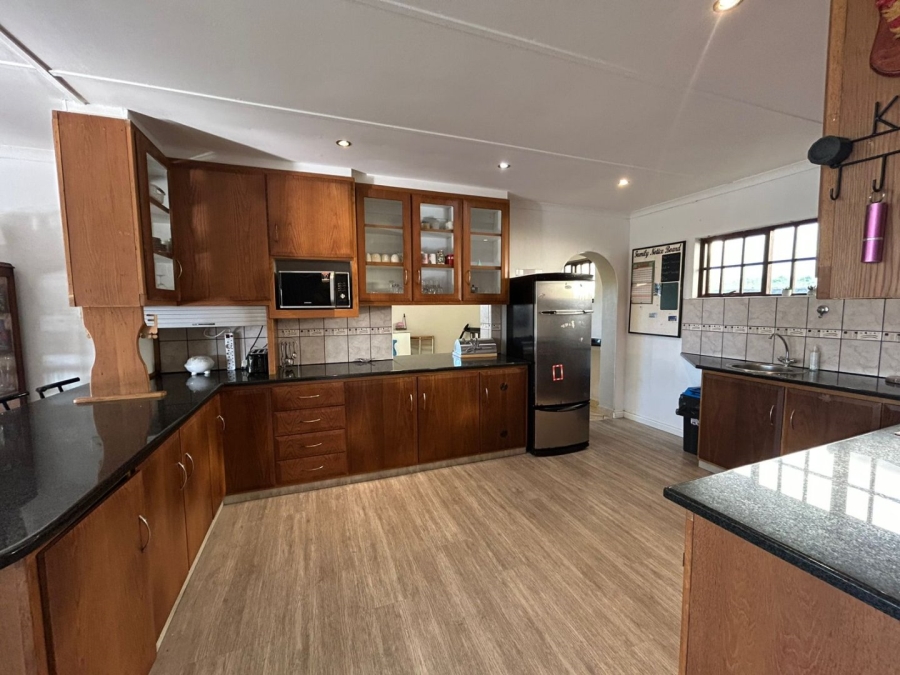4 Bedroom Property for Sale in Palm Beach KwaZulu-Natal